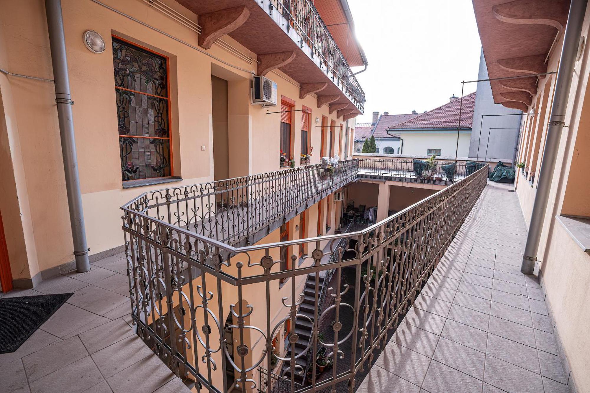 Kelemen Apartment Szeged Eksteriør bilde
